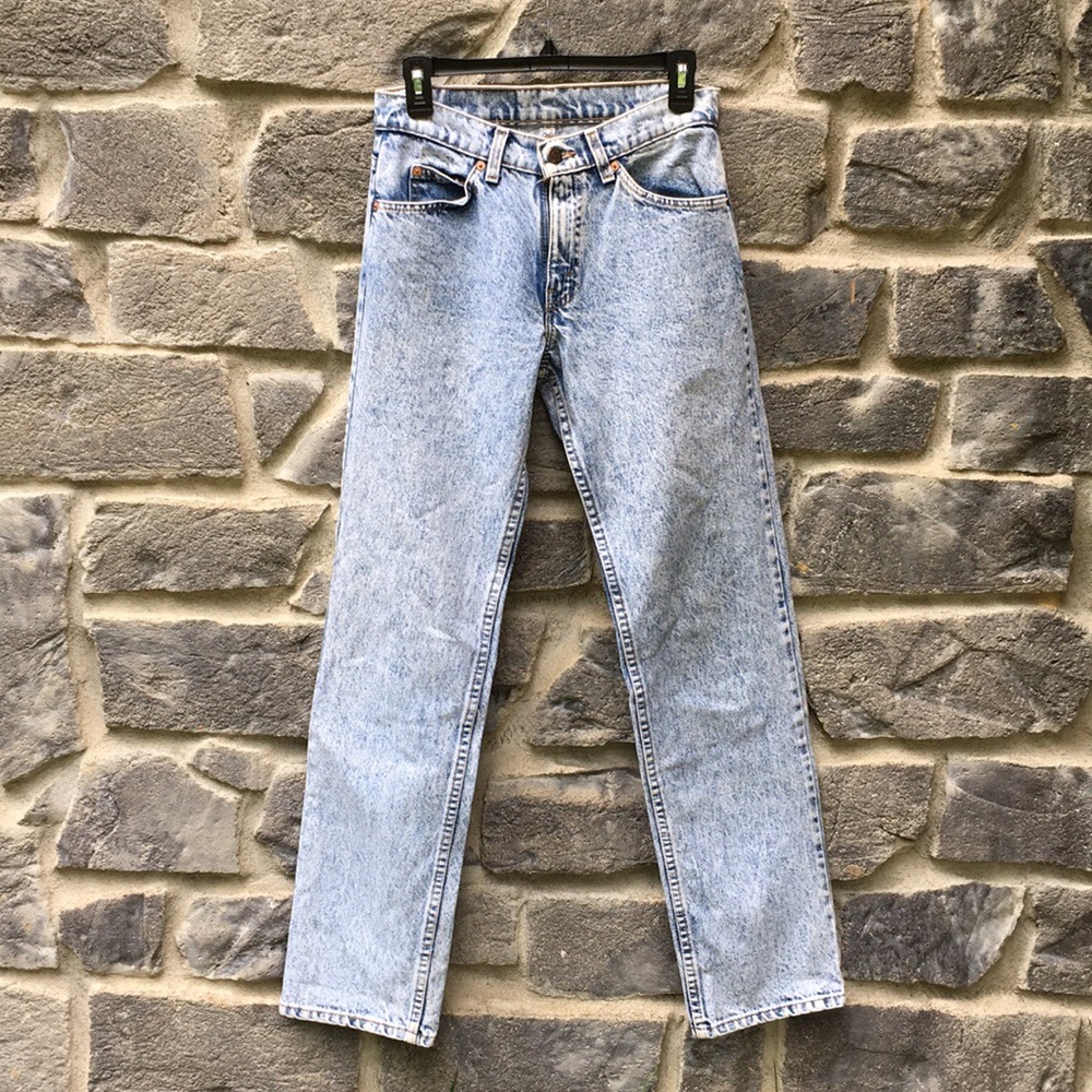 Levi's Light Wash Blue Slim Straight Jeans